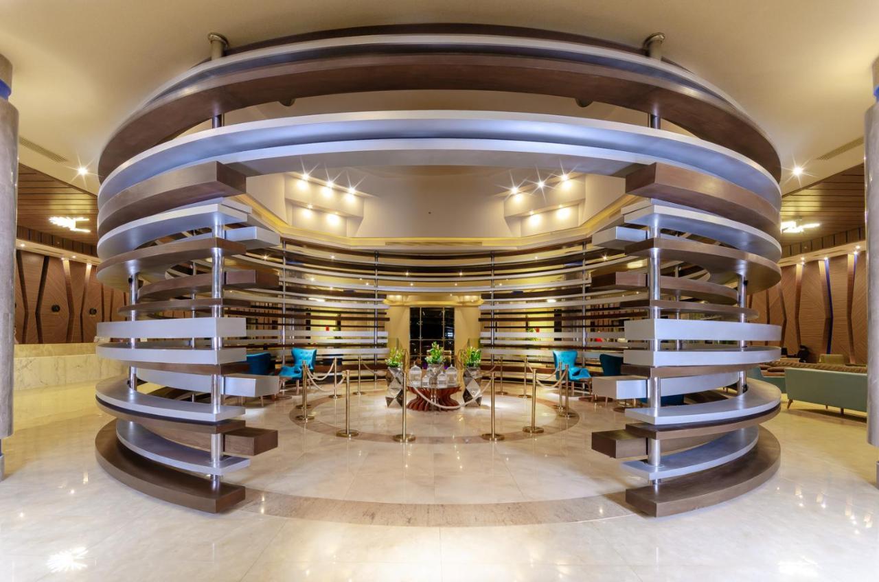 Hotel Titanic Royal-Families And Couples Only Hurghada Exterior foto